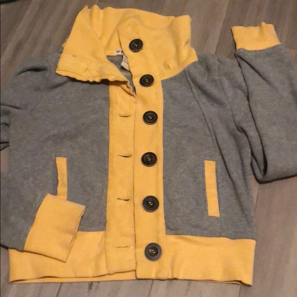 Cardigan sweatshirt
